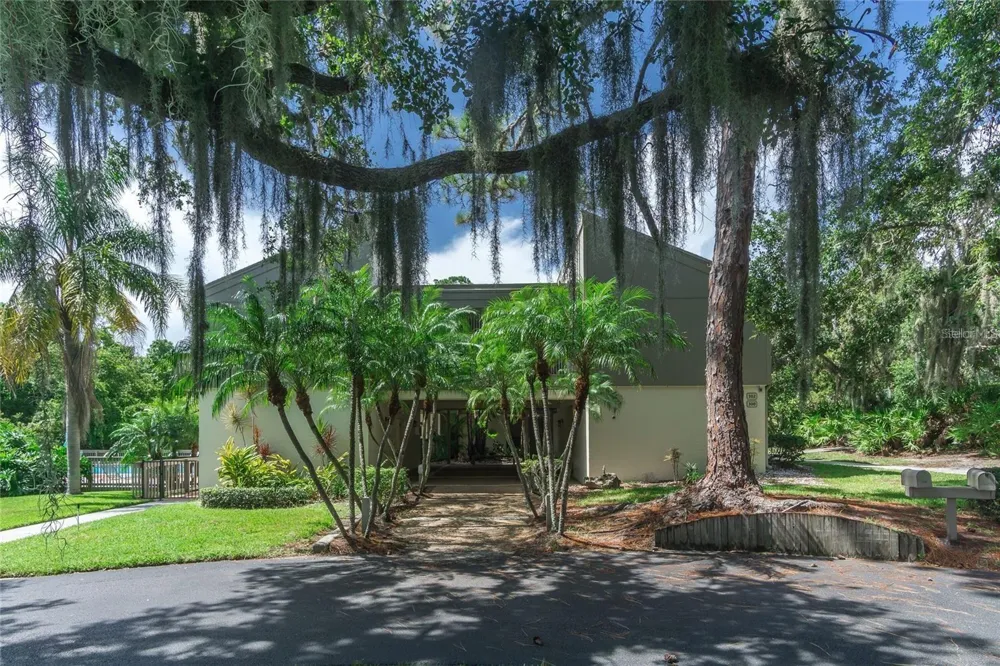 101 WOODLAND PLACE Osprey, FL 34229