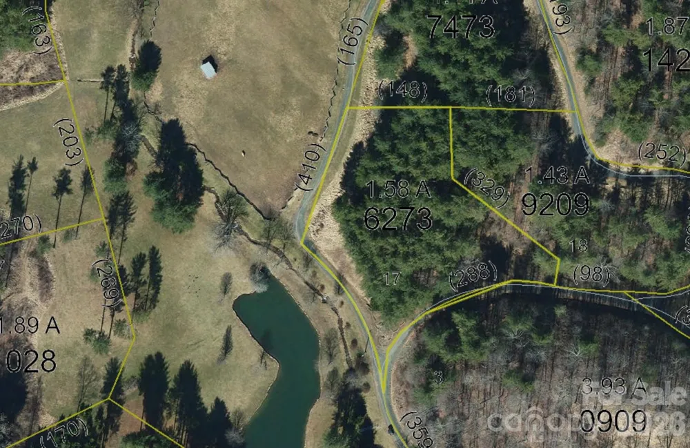 99999 Big Rock Creek Drive Bakersville, NC 28705
