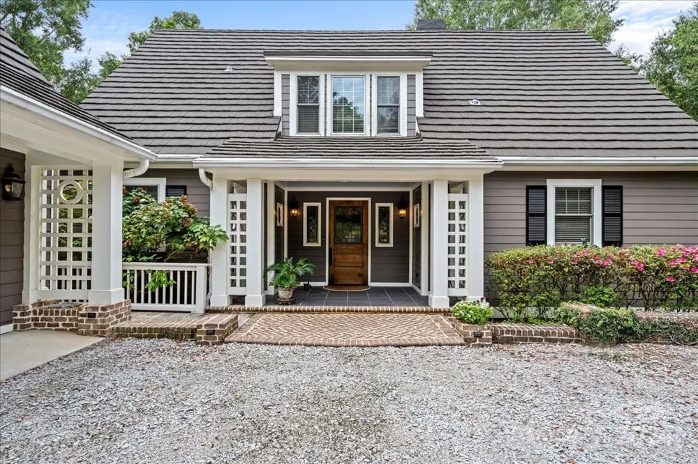 2884 Lake Road Ridgeway, SC 29130