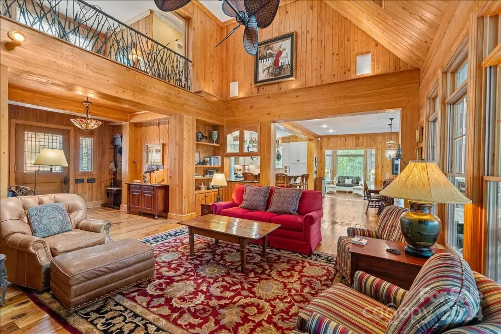 2884 Lake Road Ridgeway, SC 29130
