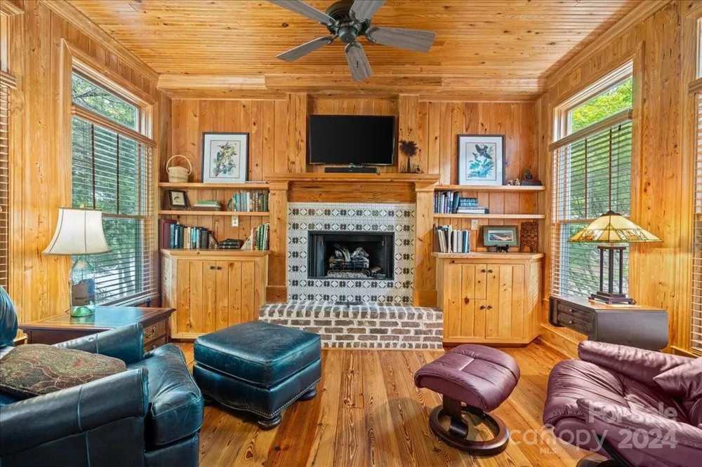 2884 Lake Road Ridgeway, SC 29130