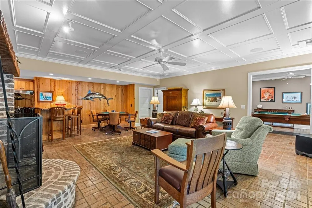2884 Lake Road Ridgeway, SC 29130