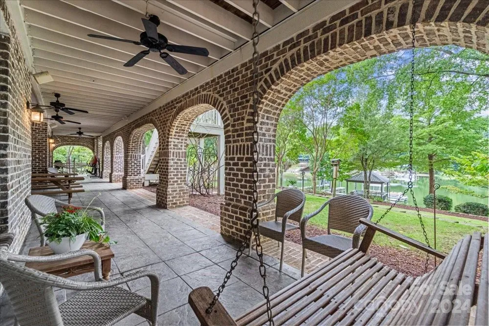 2884 Lake Road Ridgeway, SC 29130