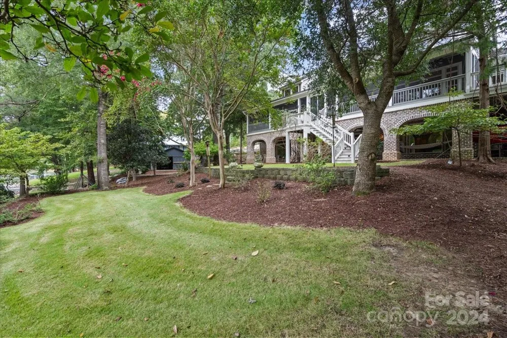 2884 Lake Road Ridgeway, SC 29130
