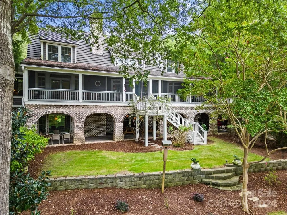 2884 Lake Road Ridgeway, SC 29130
