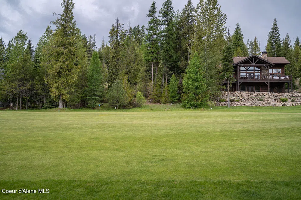 207 Long lot#4 Drive Priest Lake, ID 83856