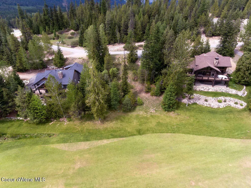 207 Long lot#4 Drive Priest Lake, ID 83856