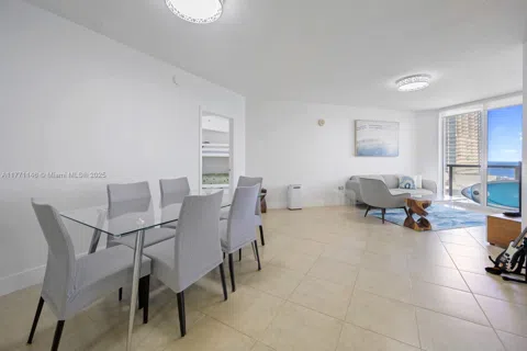 16699 Collins Ave #3306