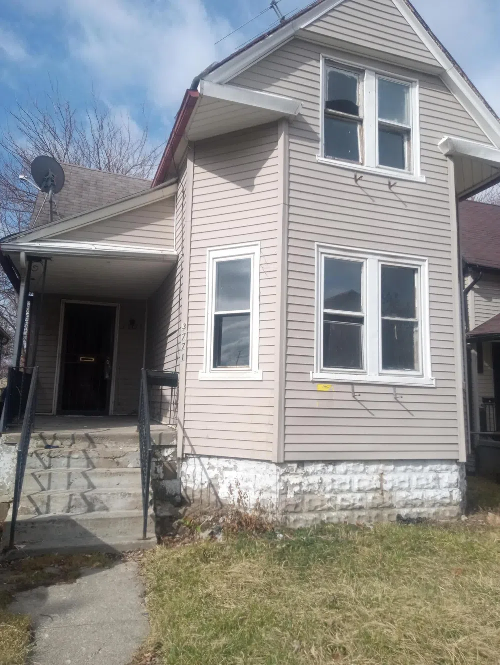 3771 24th Detroit City, MI 48208