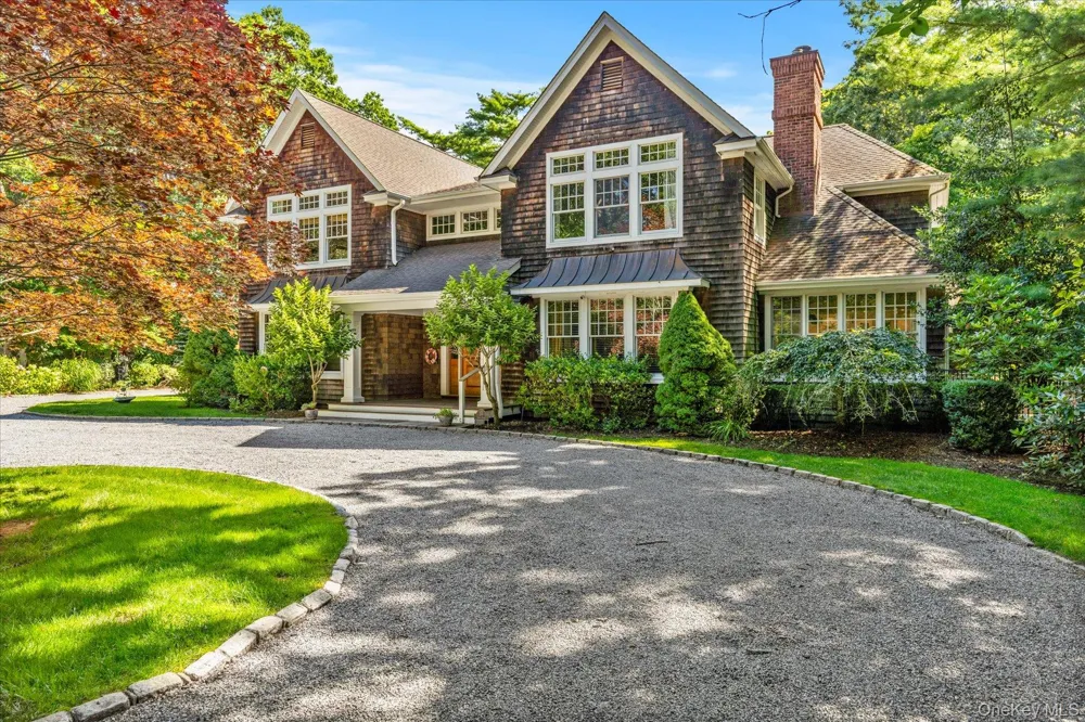 53 Cedar Lane W Remsenburg, NY 11960