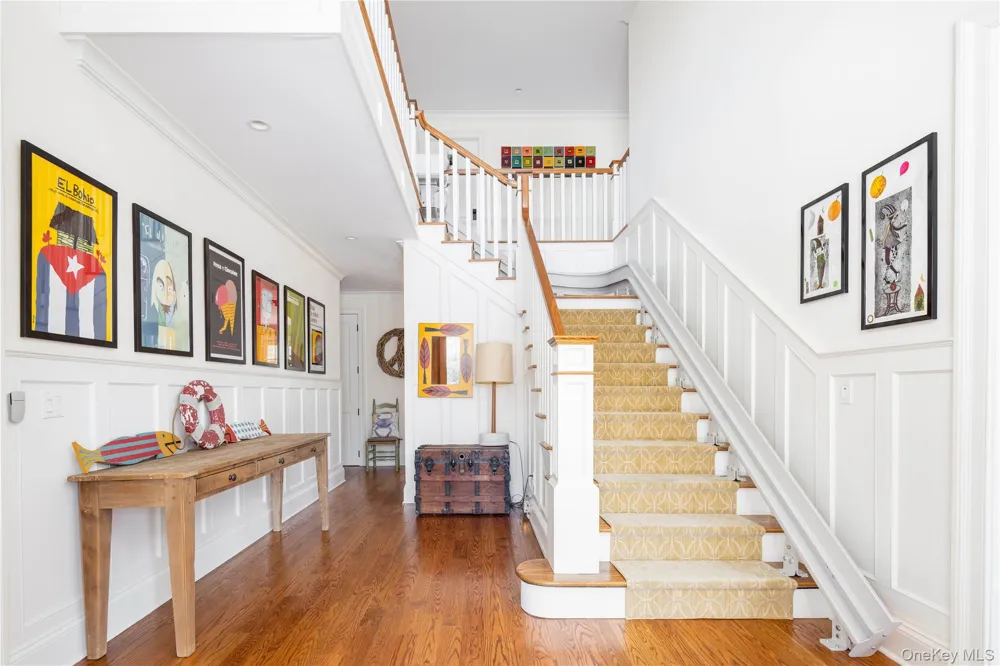 53 Cedar Lane W Remsenburg, NY 11960