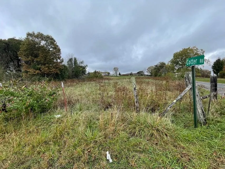 2 Watson Loop Pikeville, TN 37367