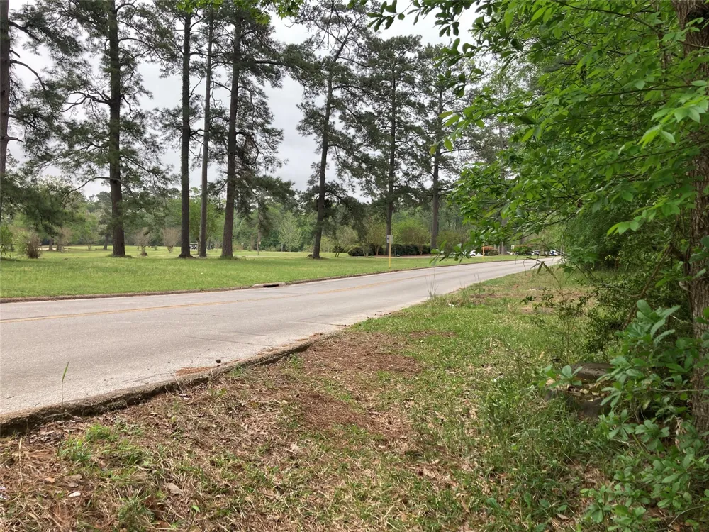 Afton Way Huffman, TX 77336