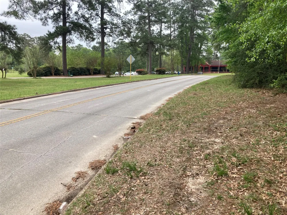 Afton Way Huffman, TX 77336