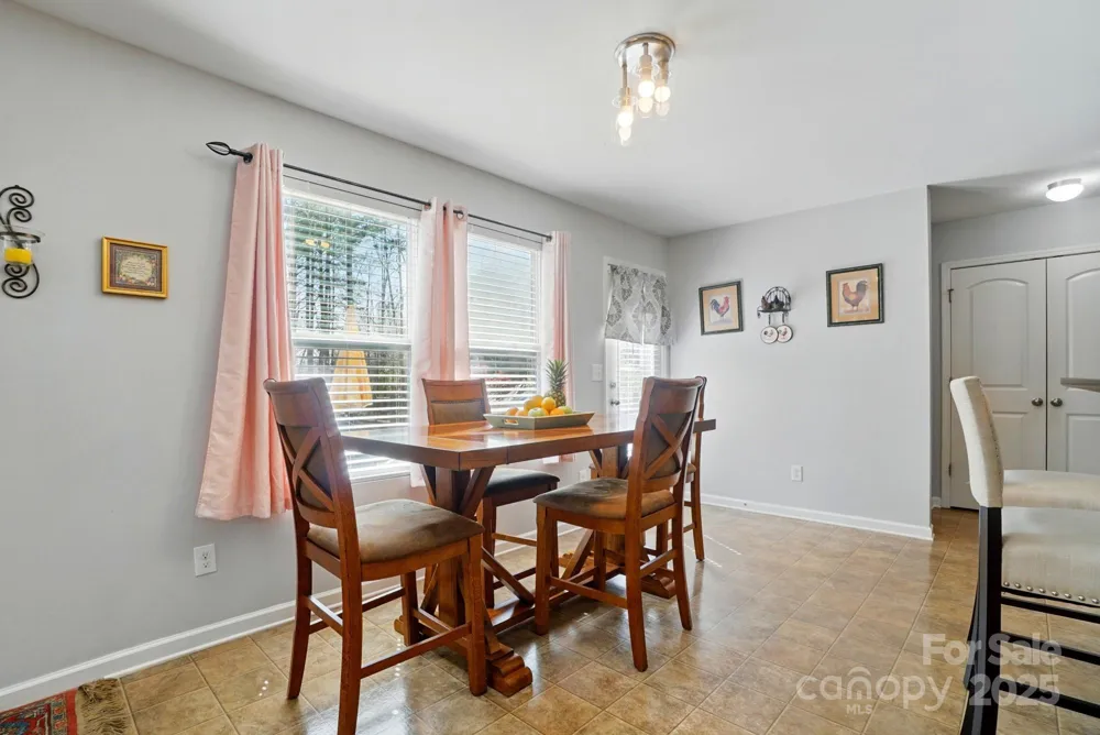 3272 Saddlebrook Drive Midland, NC 28107