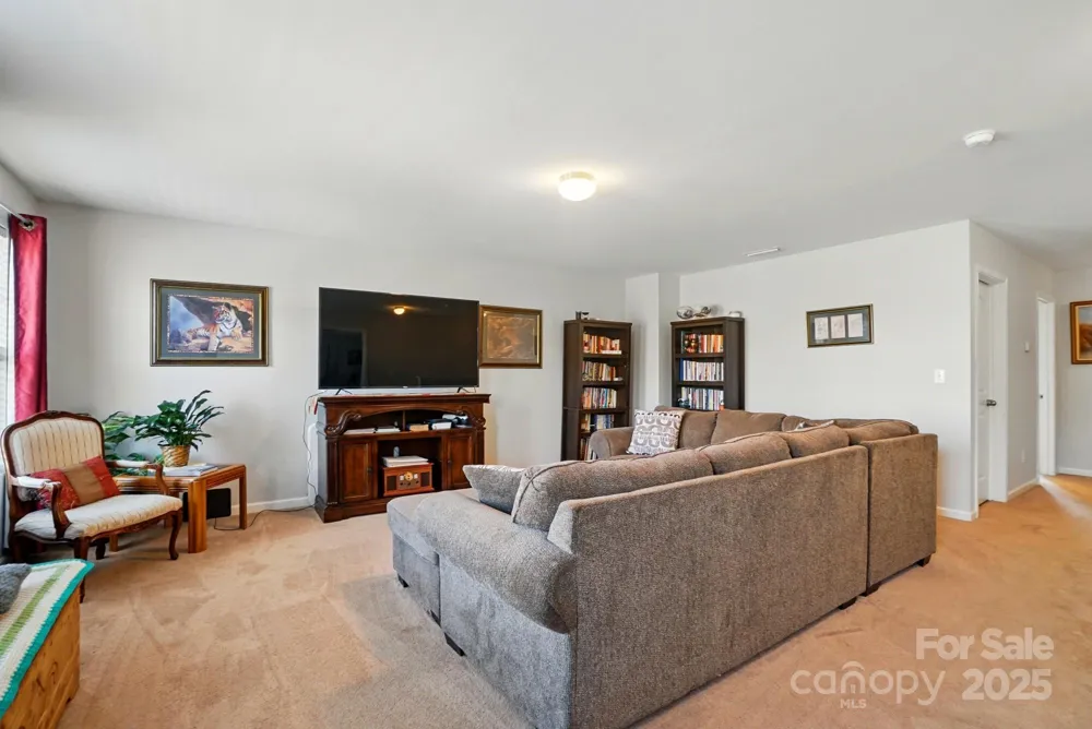 3272 Saddlebrook Drive Midland, NC 28107