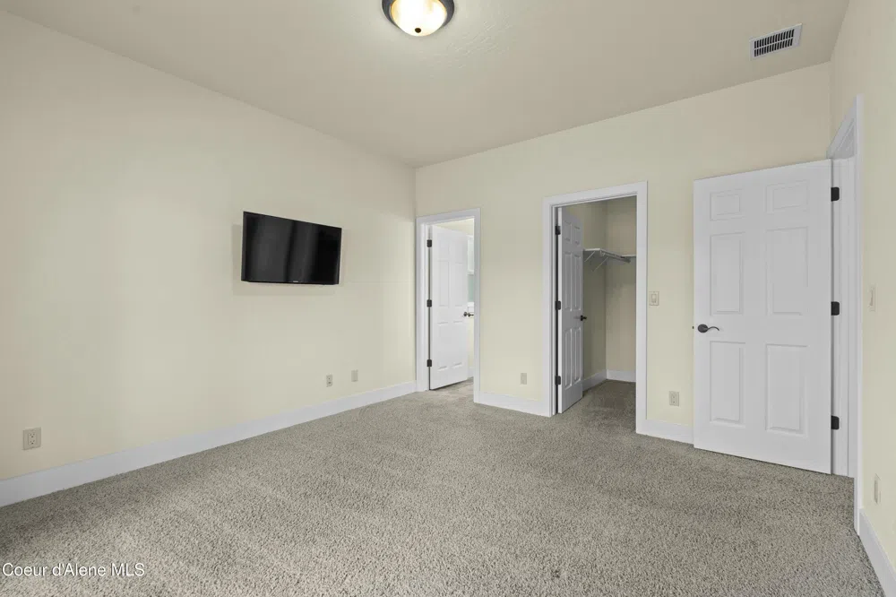 424 Becker Lane Dover, ID 83825