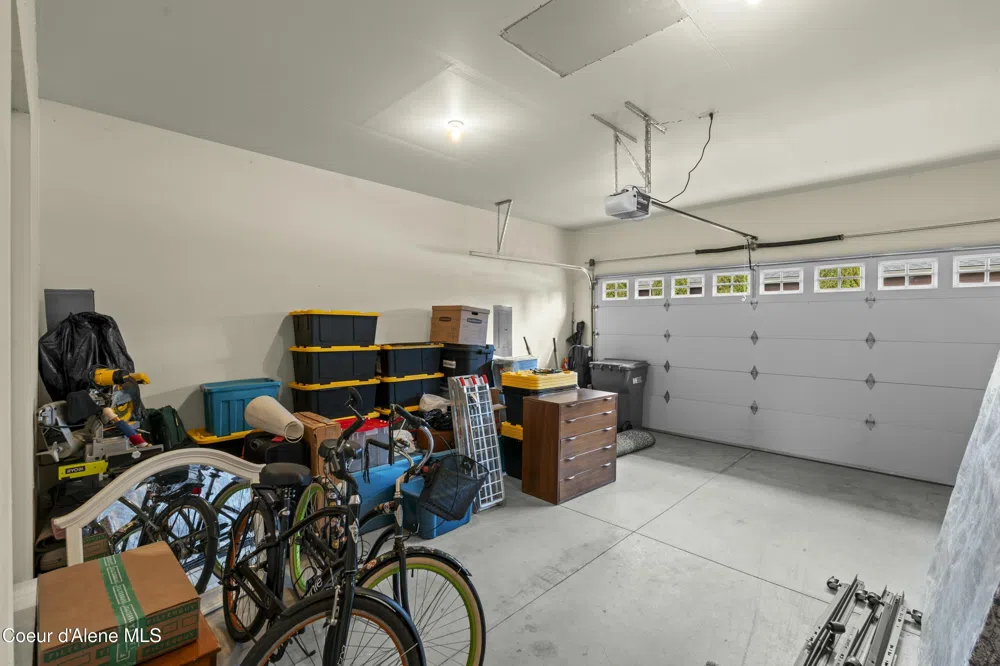 424 Becker Lane Dover, ID 83825