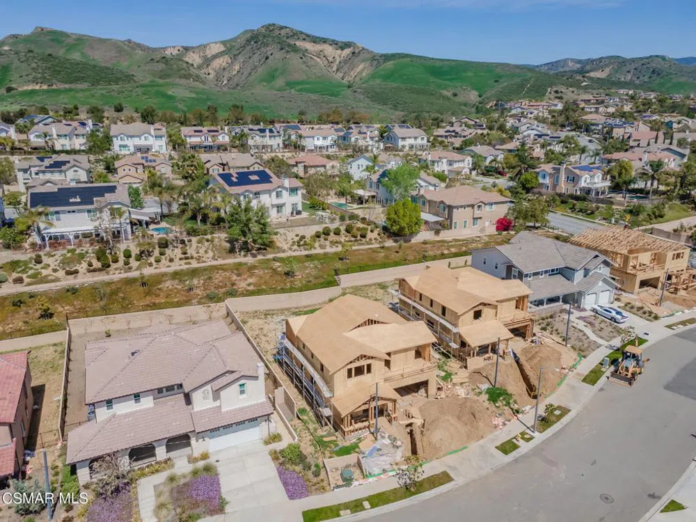 4687 Summit Avenue Simi Valley, CA 93063