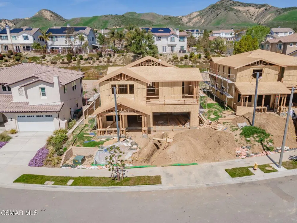 4687 Summit Avenue Simi Valley, CA 93063