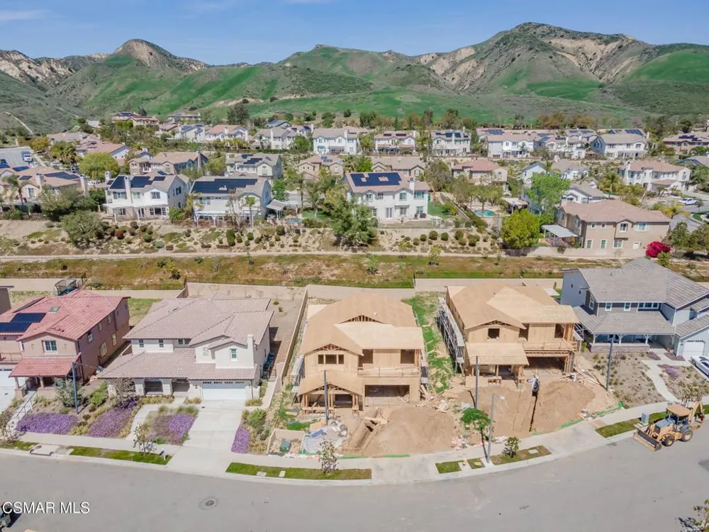 4687 Summit Avenue Simi Valley, CA 93063