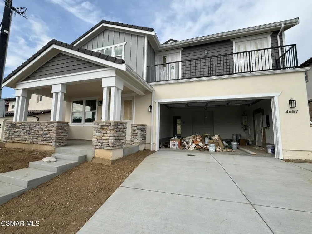 4687 Summit Avenue Simi Valley, CA 93063
