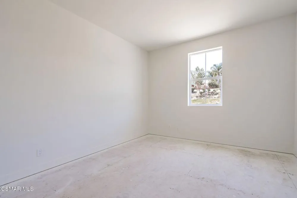 4687 Summit Avenue Simi Valley, CA 93063