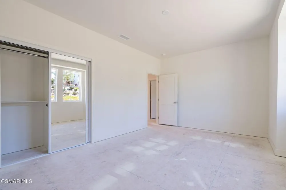 4687 Summit Avenue Simi Valley, CA 93063