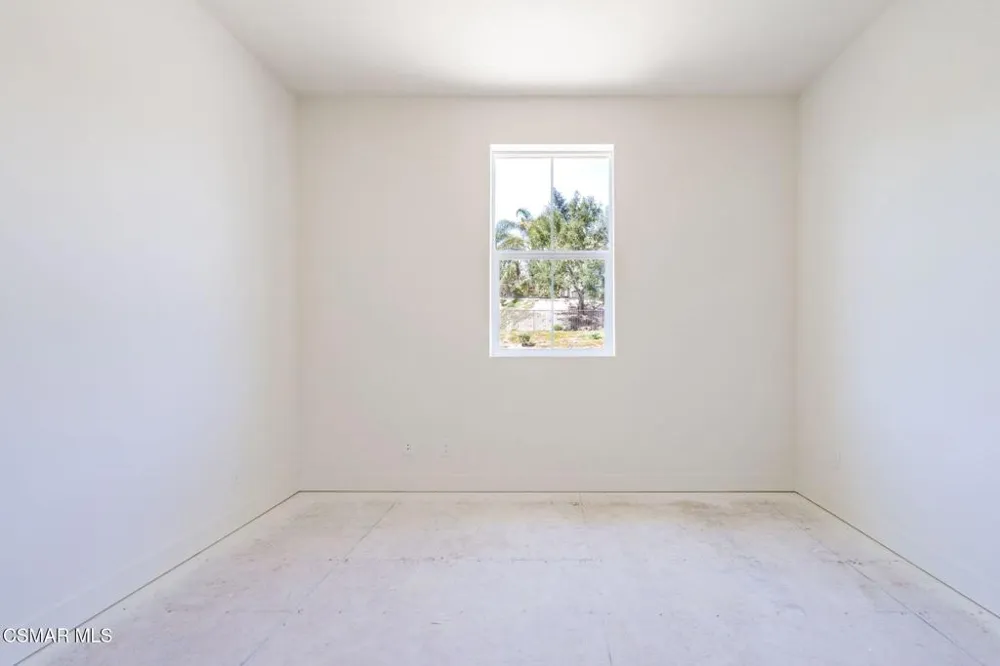 4687 Summit Avenue Simi Valley, CA 93063