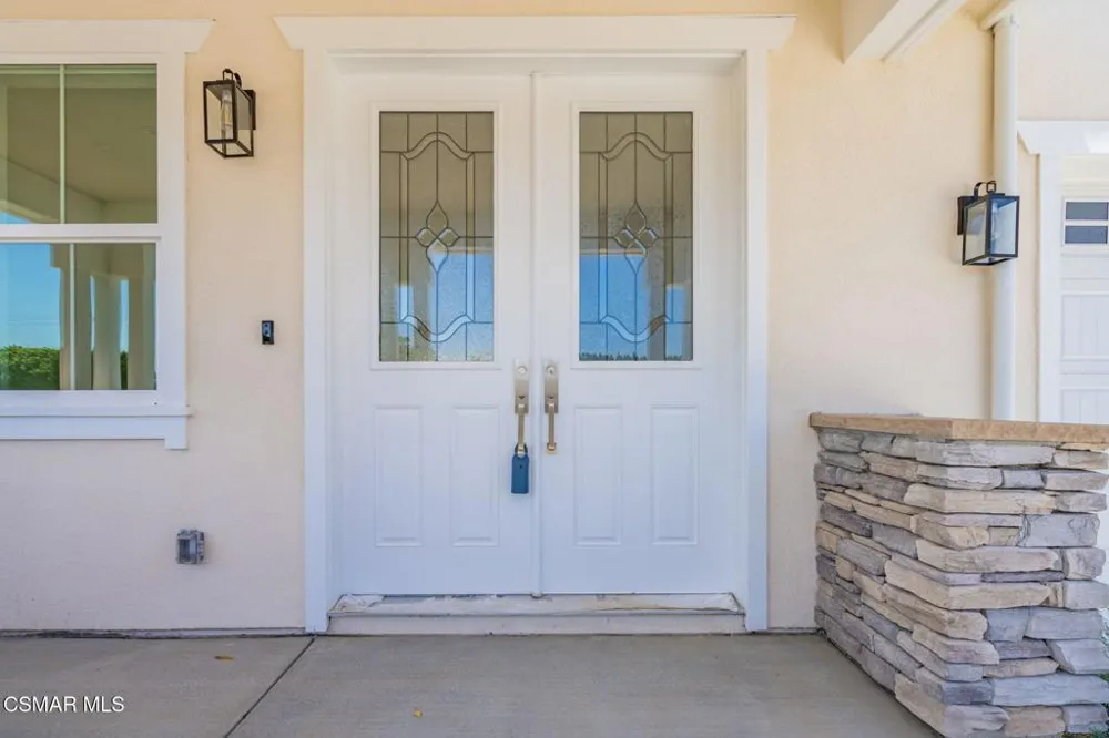 4687 Summit Avenue Simi Valley, CA 93063