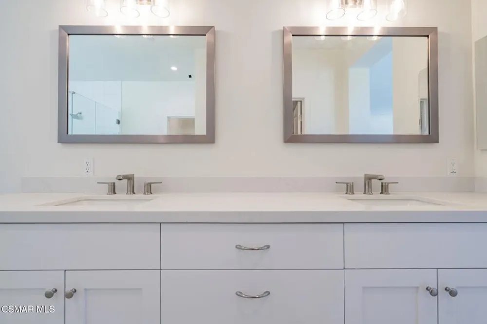 4687 Summit Avenue Simi Valley, CA 93063