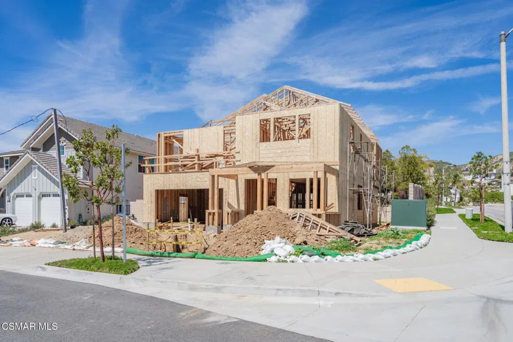 4699 Summit Avenue Simi Valley, CA 93063