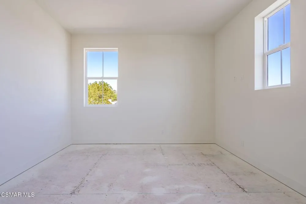 4699 Summit Avenue Simi Valley, CA 93063