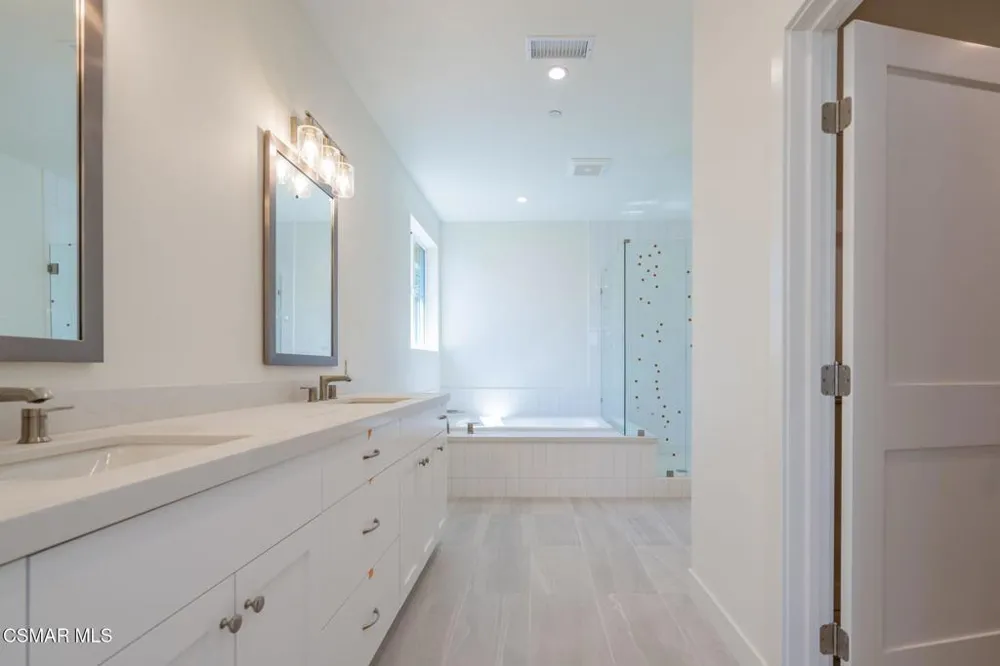 4699 Summit Avenue Simi Valley, CA 93063