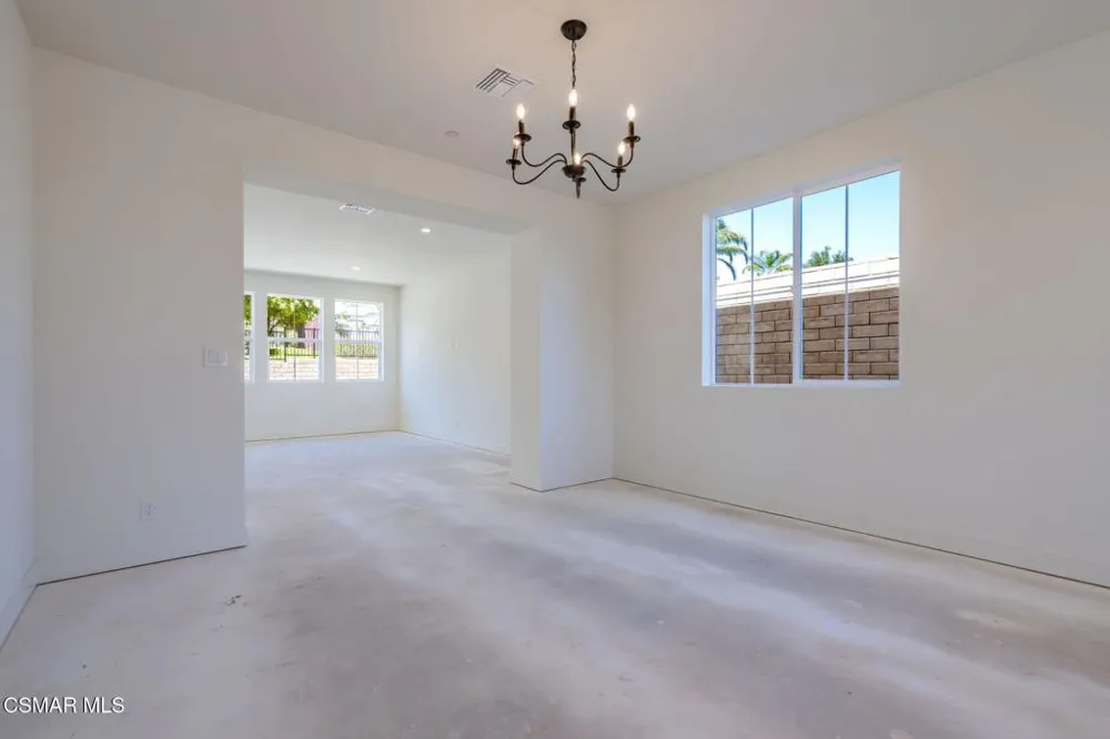 4699 Summit Avenue Simi Valley, CA 93063
