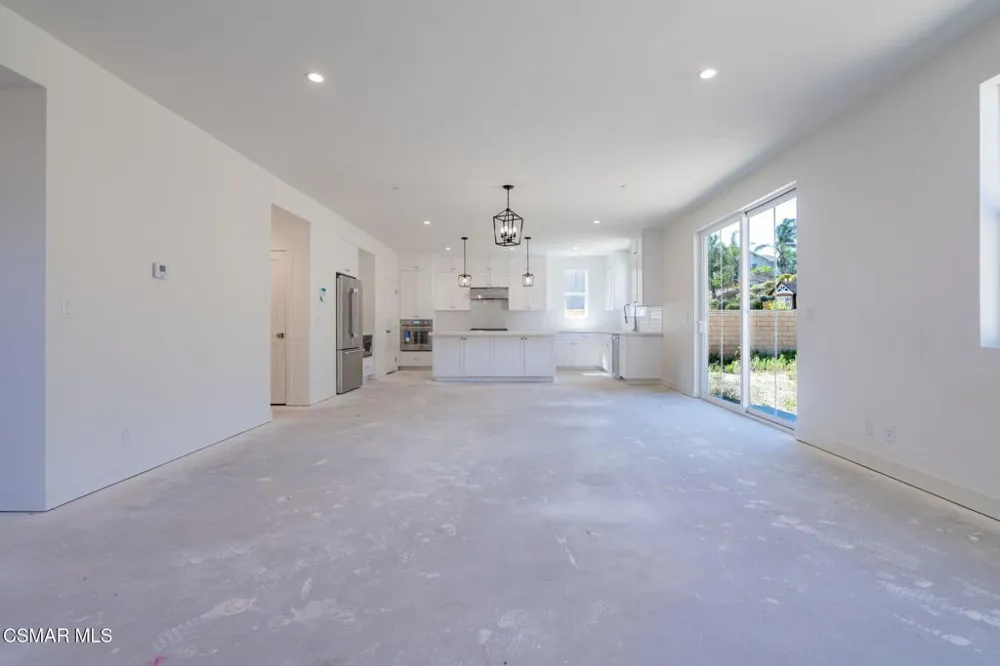 4699 Summit Avenue Simi Valley, CA 93063