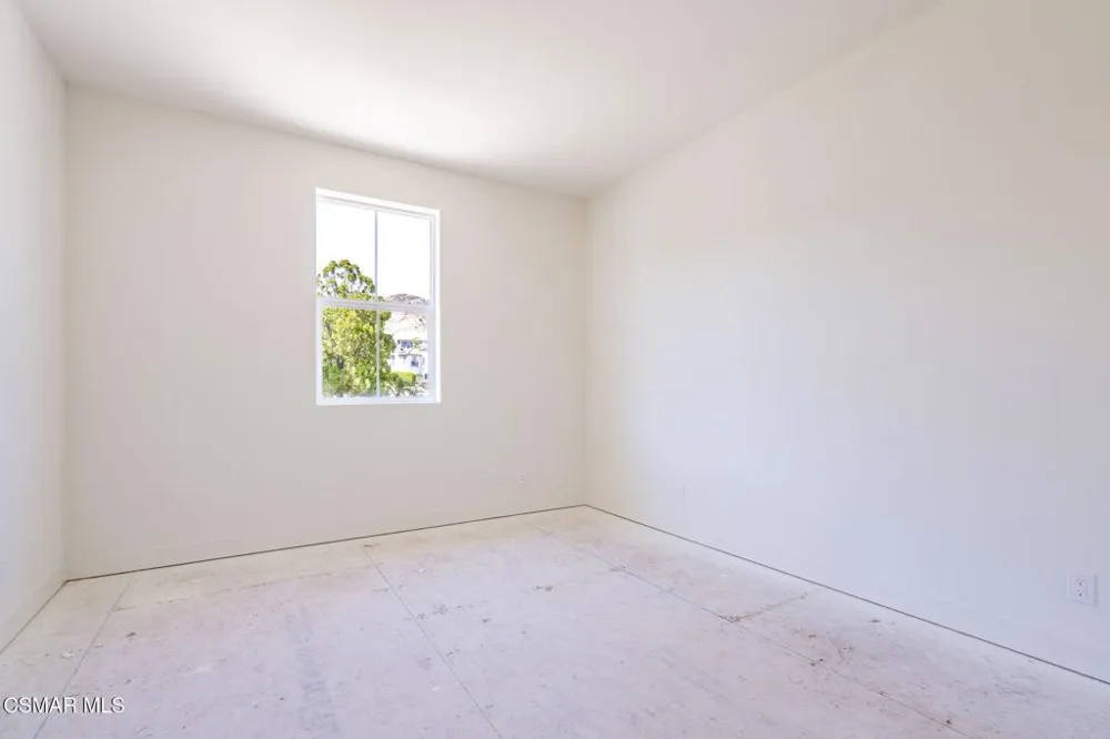 4699 Summit Avenue Simi Valley, CA 93063