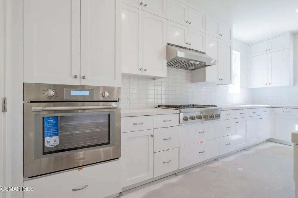 4699 Summit Avenue Simi Valley, CA 93063