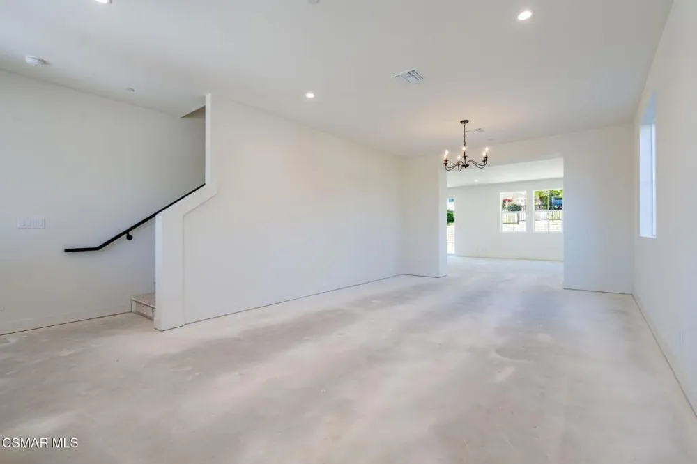 4699 Summit Avenue Simi Valley, CA 93063