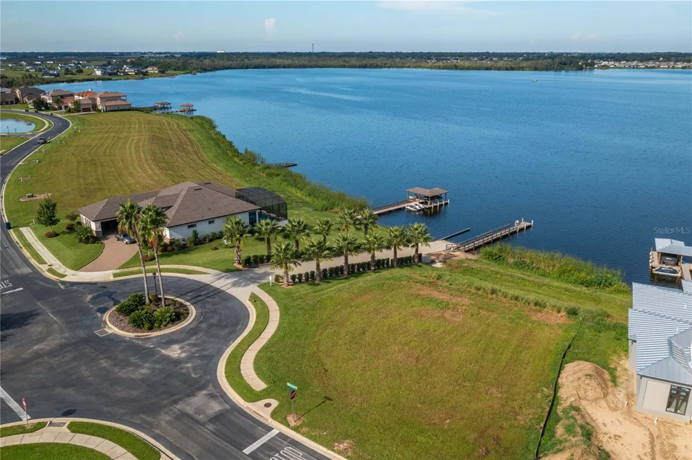 345 ADAMS VIEW LANE Auburndale, FL 33823