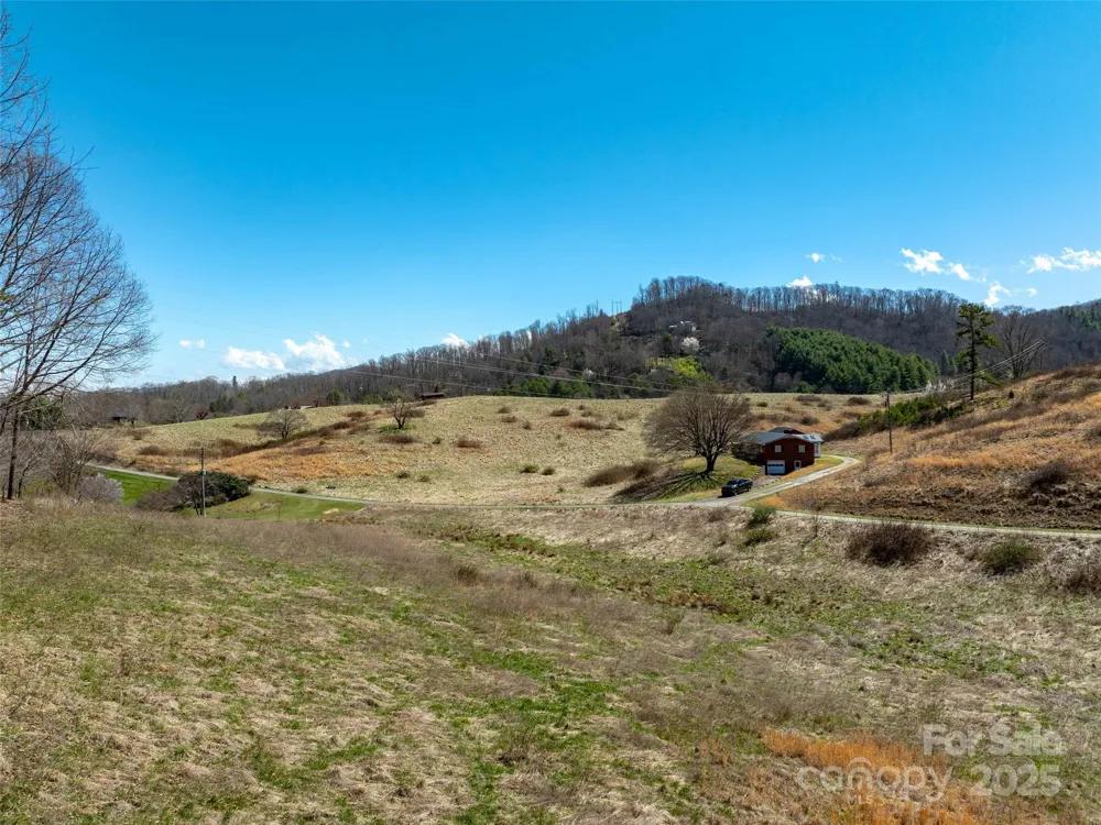 99999 Belmont Drive Clyde, NC 28721