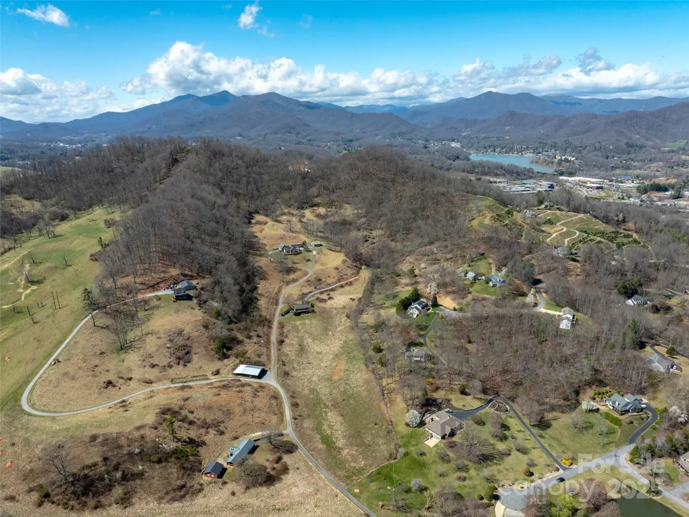 99999 Belmont Drive Clyde, NC 28721