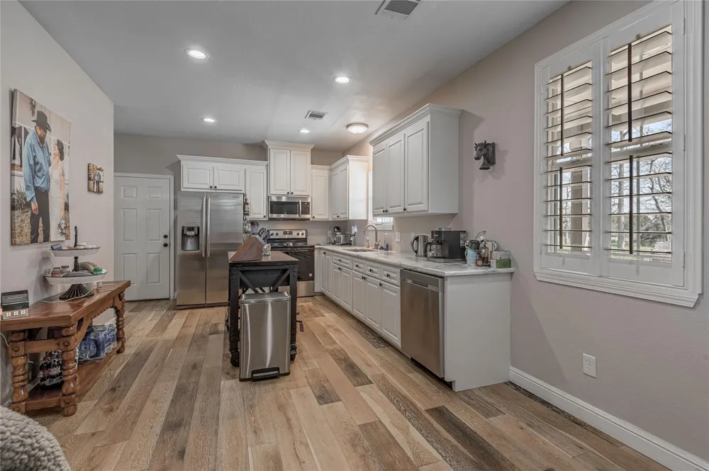 3006 County Road 204 Centerville, TX 75833