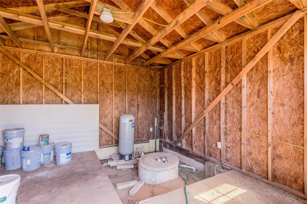 3006 County Road 204 Centerville, TX 75833