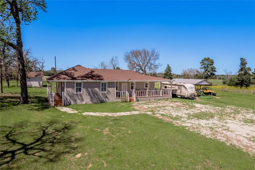 3006 County Road 204 Centerville, TX 75833