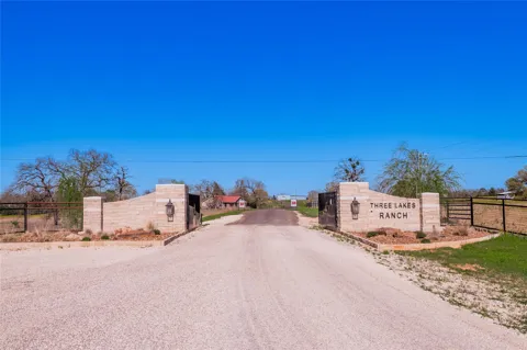 128 Three Lakes Ranch