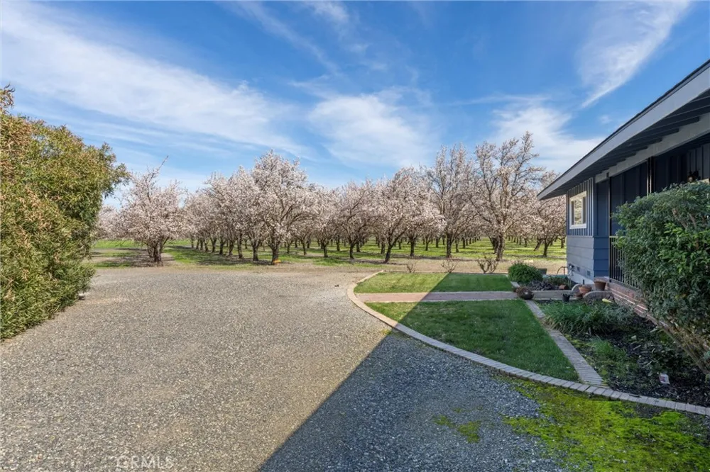 2737 House Avenue Durham, CA 95938