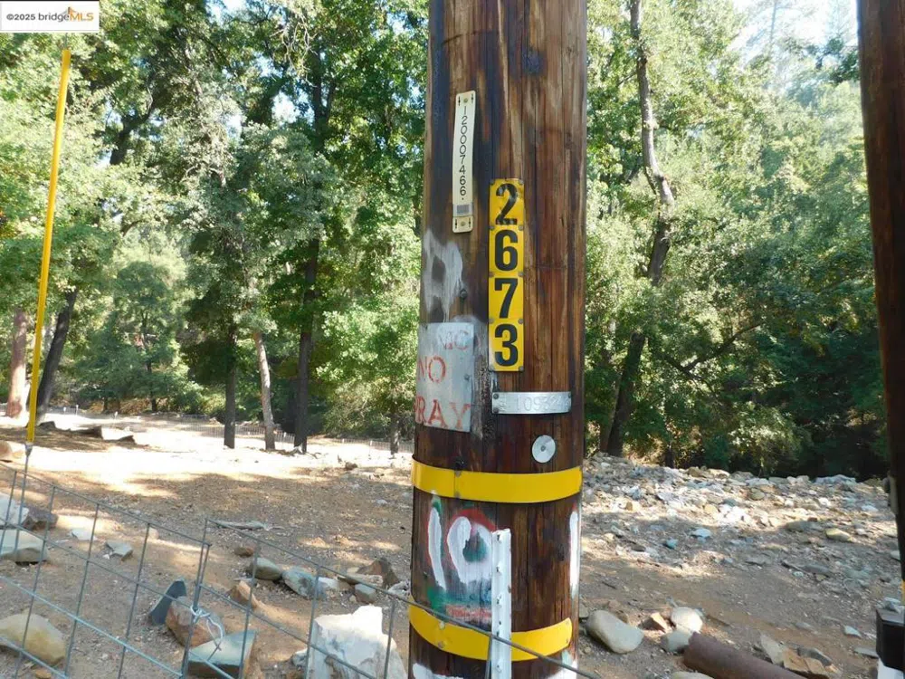 20556 Columbia WAY Sonora, CA 95370