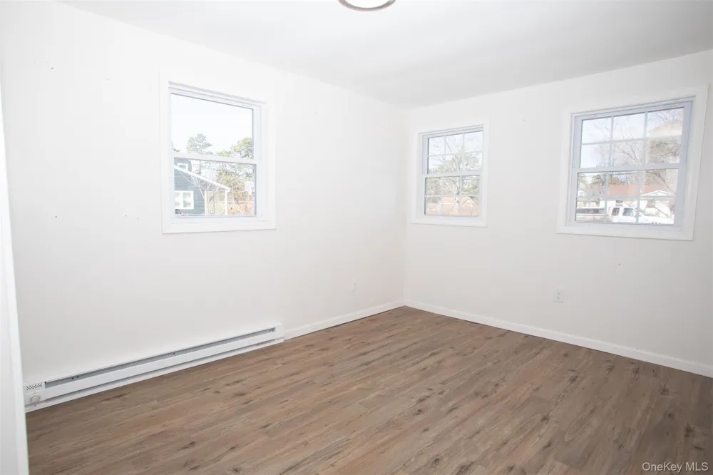 4A Ralph Avenue Brentwood, NY 11717