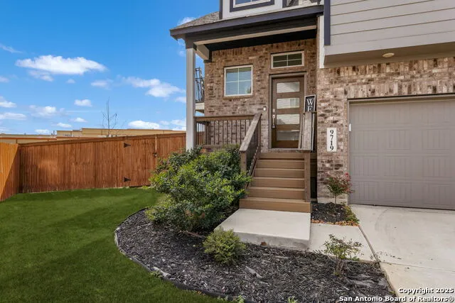 9719 Stillwater San Antonio, TX 78254